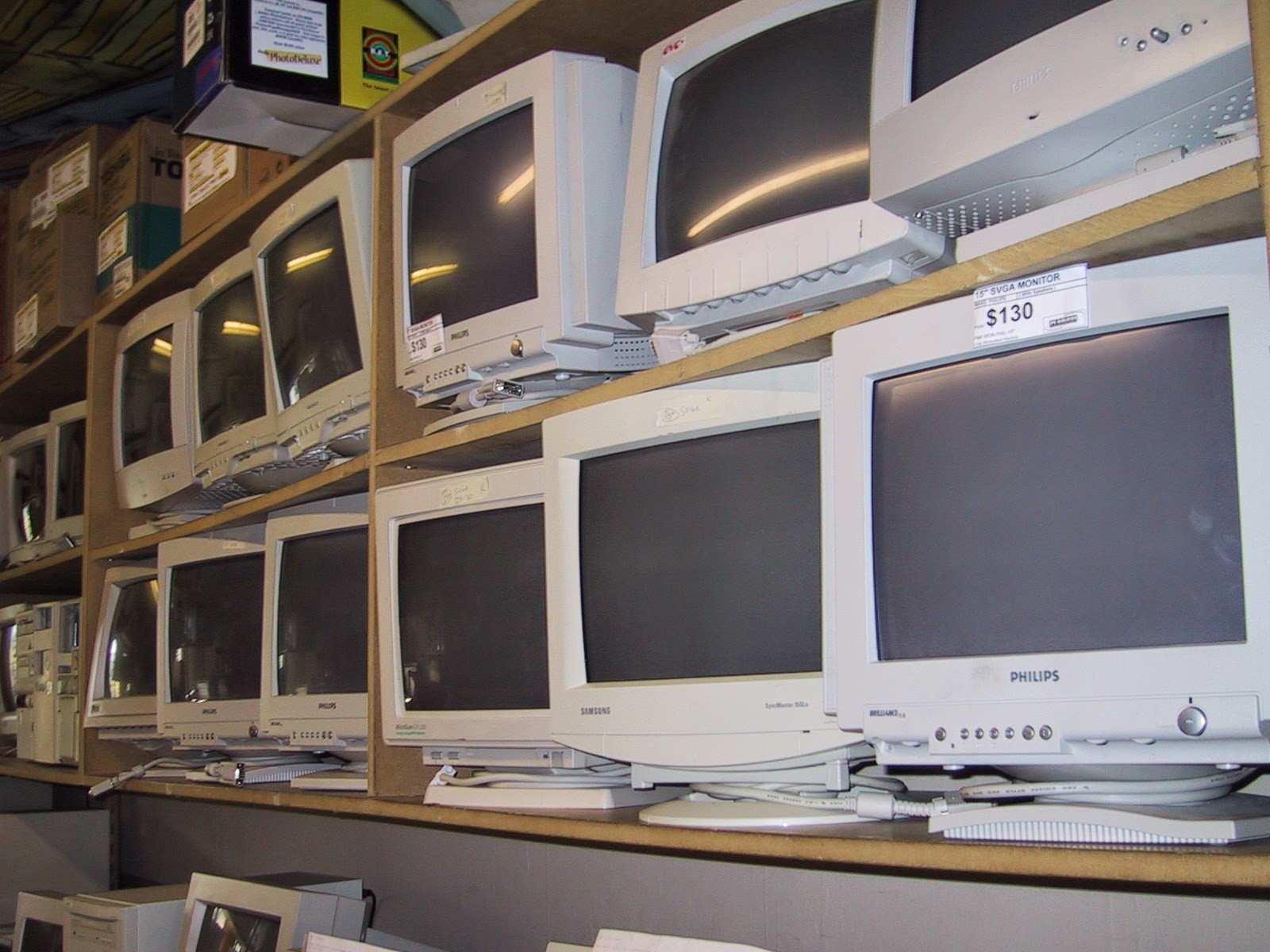 Vintage PC Galore photo 3